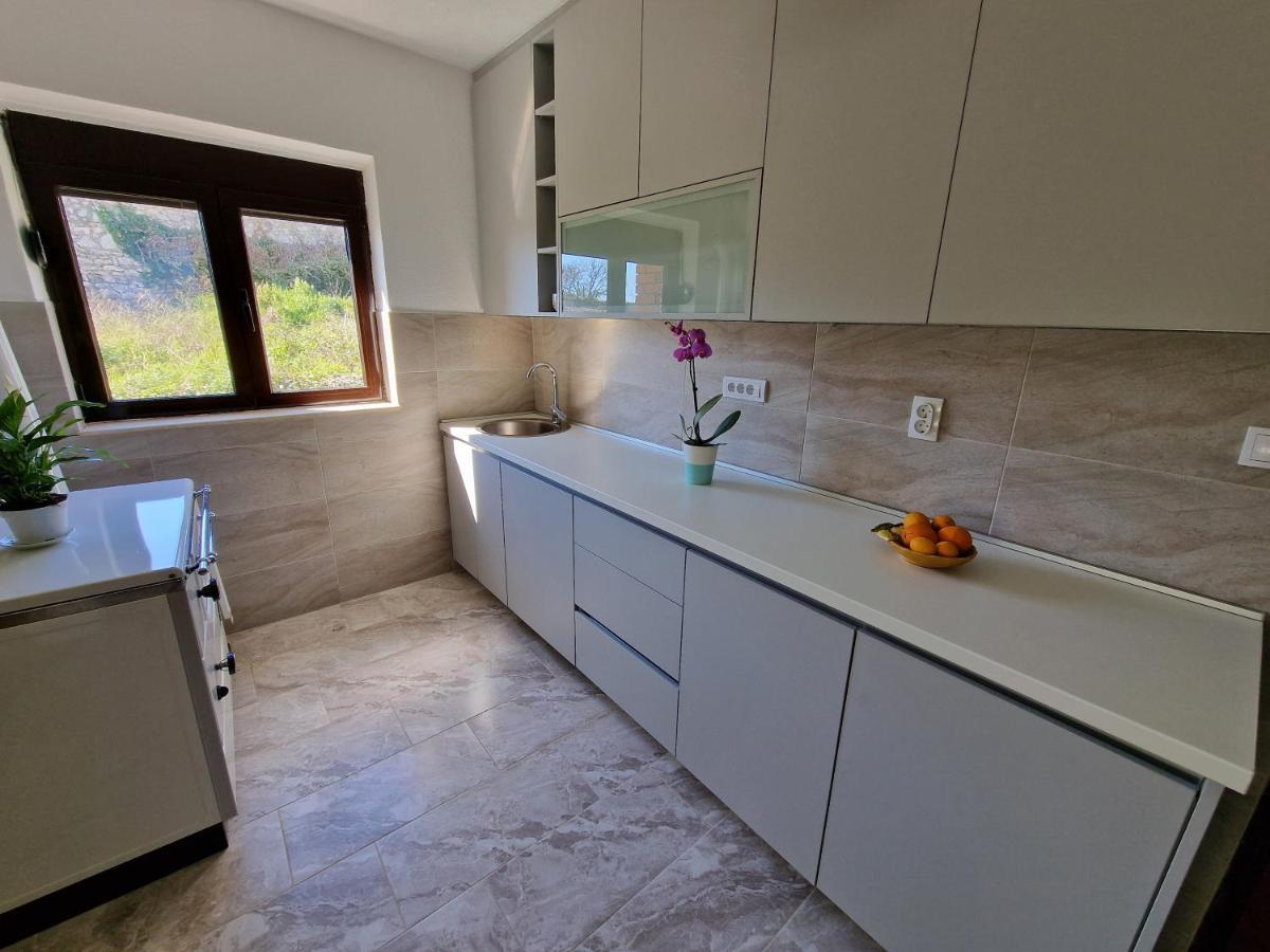 Apartment Dragovic อุลซิน ภายนอก รูปภาพ